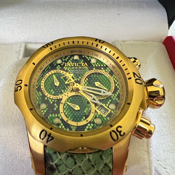 Invicta Reserve Venom Swiss Made Quartz Chronograph Leather Strap Watch 14968 - Picture 3 of 12